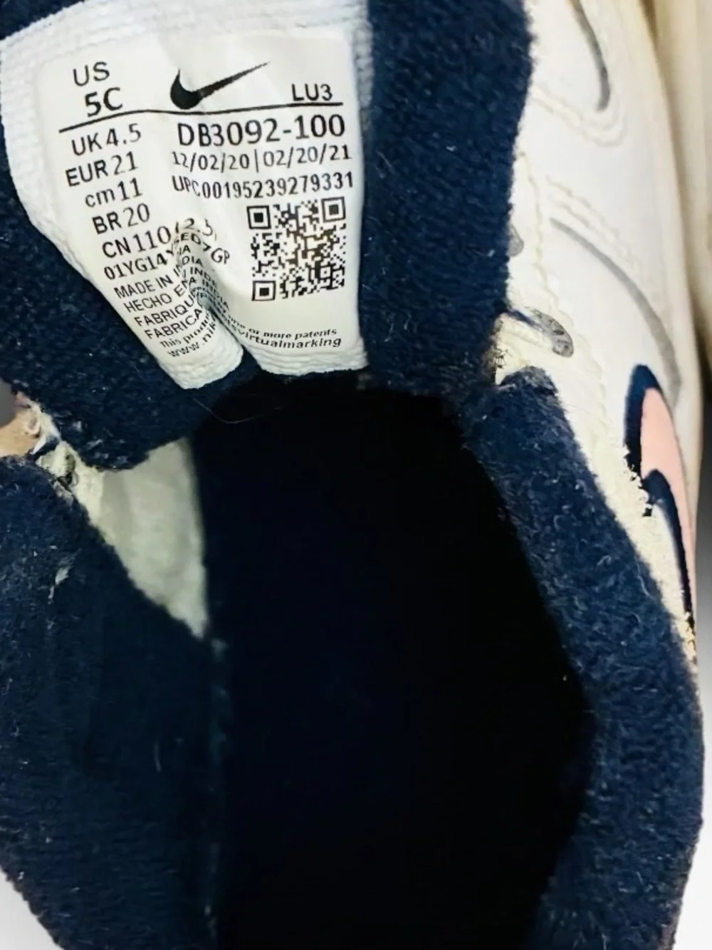 Nike Toddler Sneakers in White, Navy & Pink Size 5